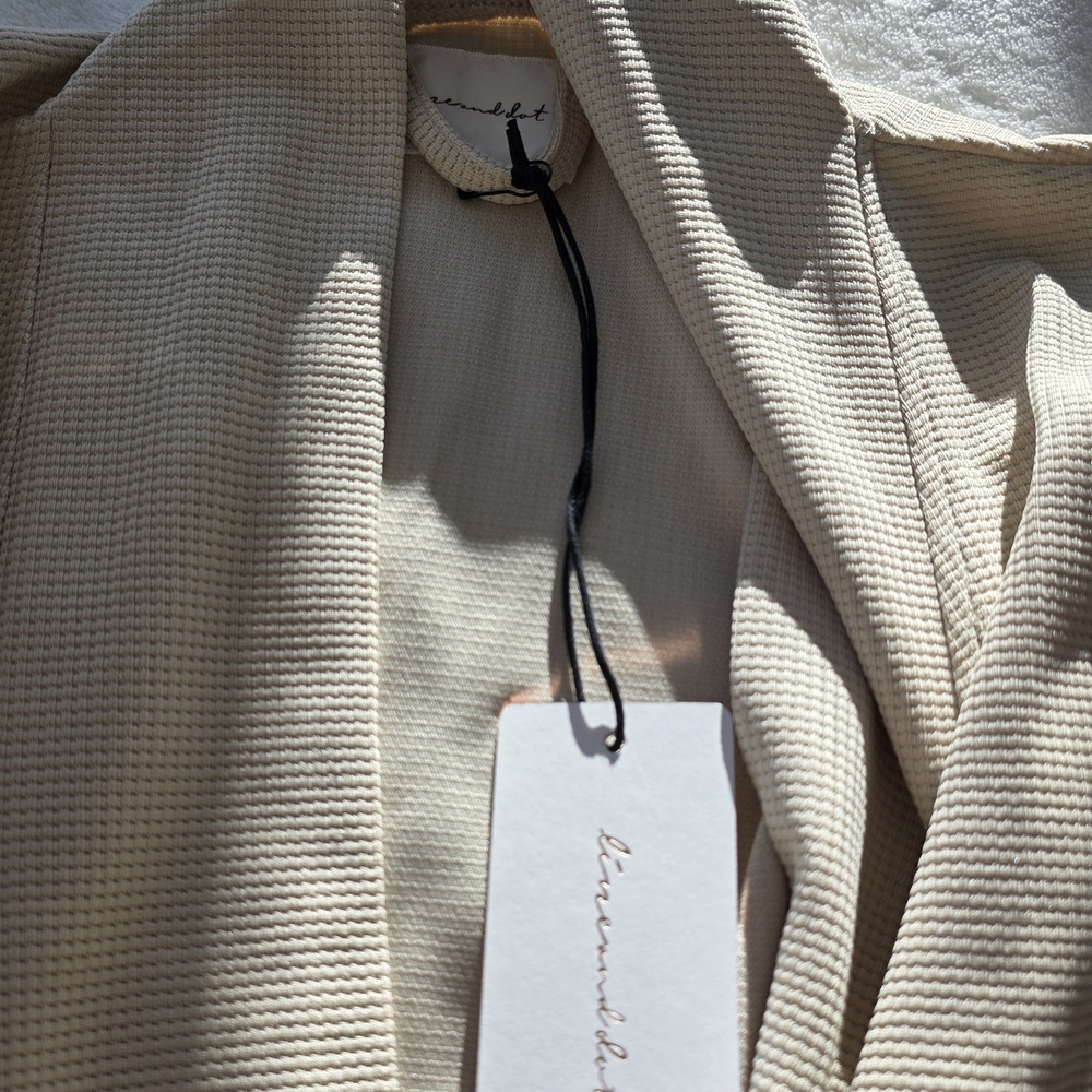 Line & Dot Tan Women's Robe - Picture 3 of 5